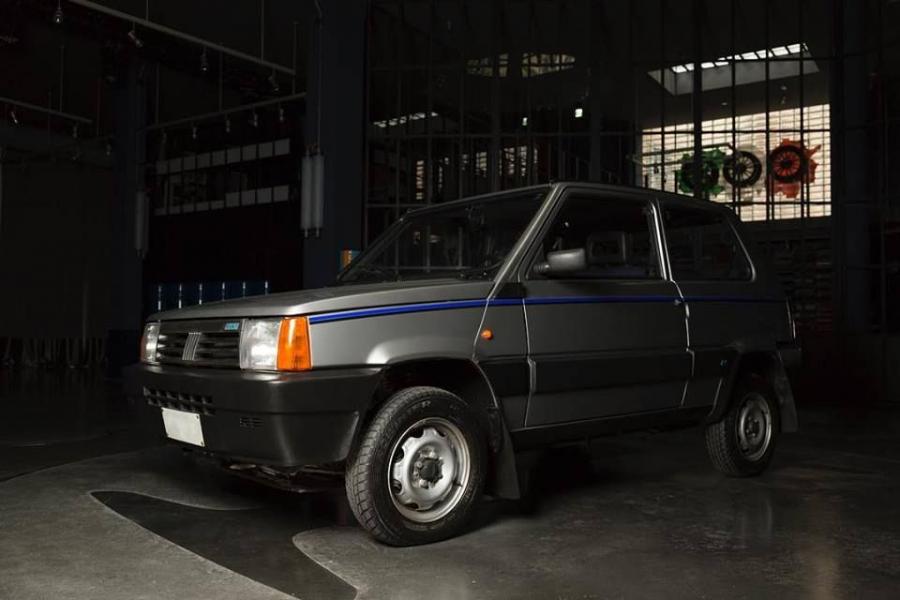  Fiat Panda 4x4 by Garage Italia Customs 2018 года  (фото 1 из 12)